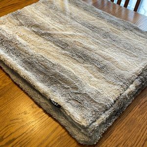 DKNY faux fur throw, 50 inches x 55 inches